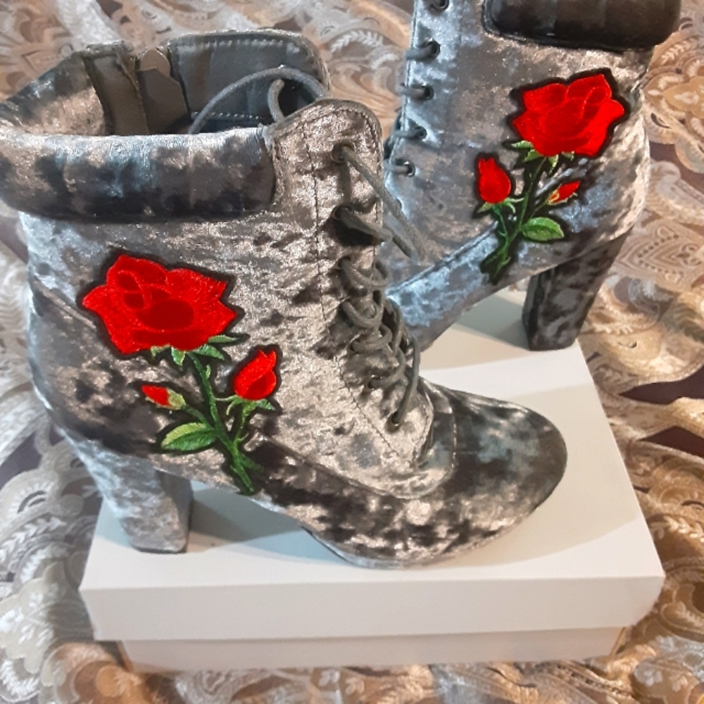 Nature Breeze Boots